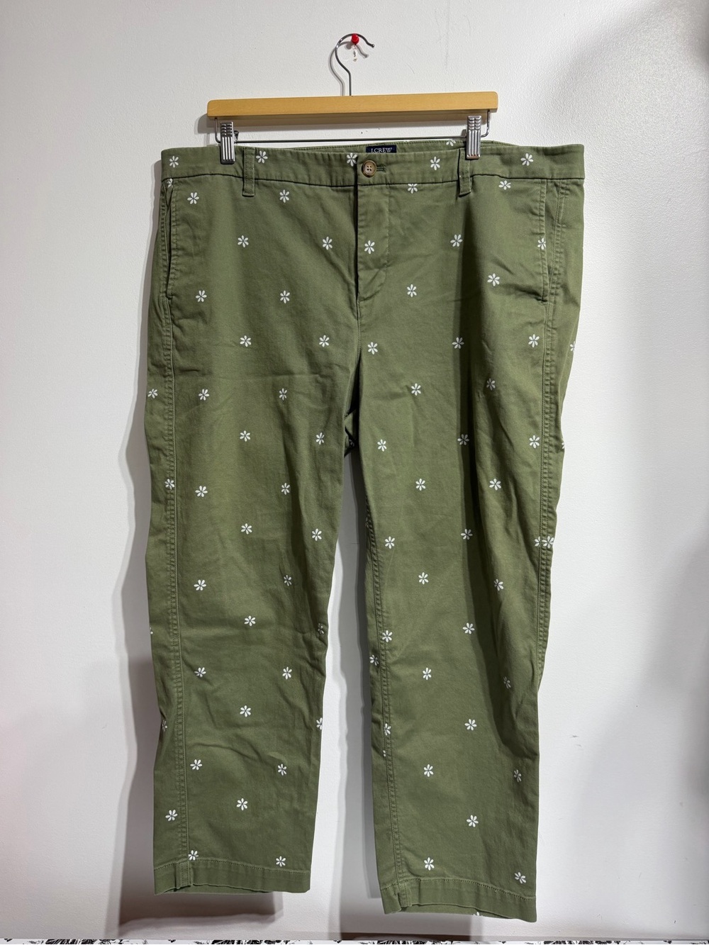 J.Crew Green White Daisy Embroidered High-Rise Girlfriend Chino Pants Size 18⁠